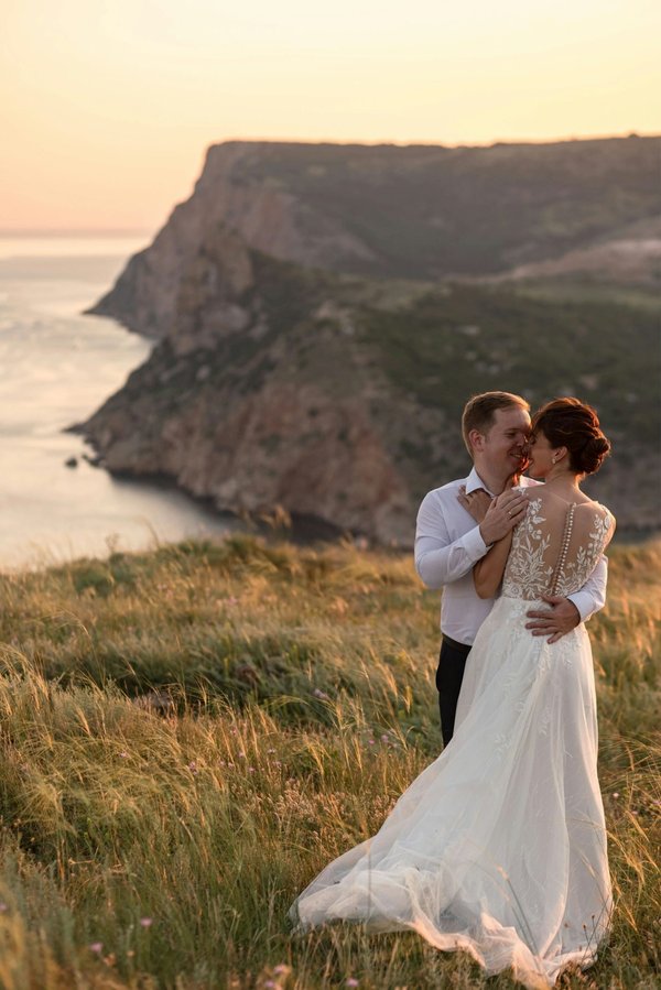 Découvrez notre collection élégante de robe de mariée bohème
